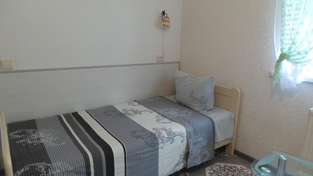ברסט U Viktora Guest House מראה חיצוני תמונה