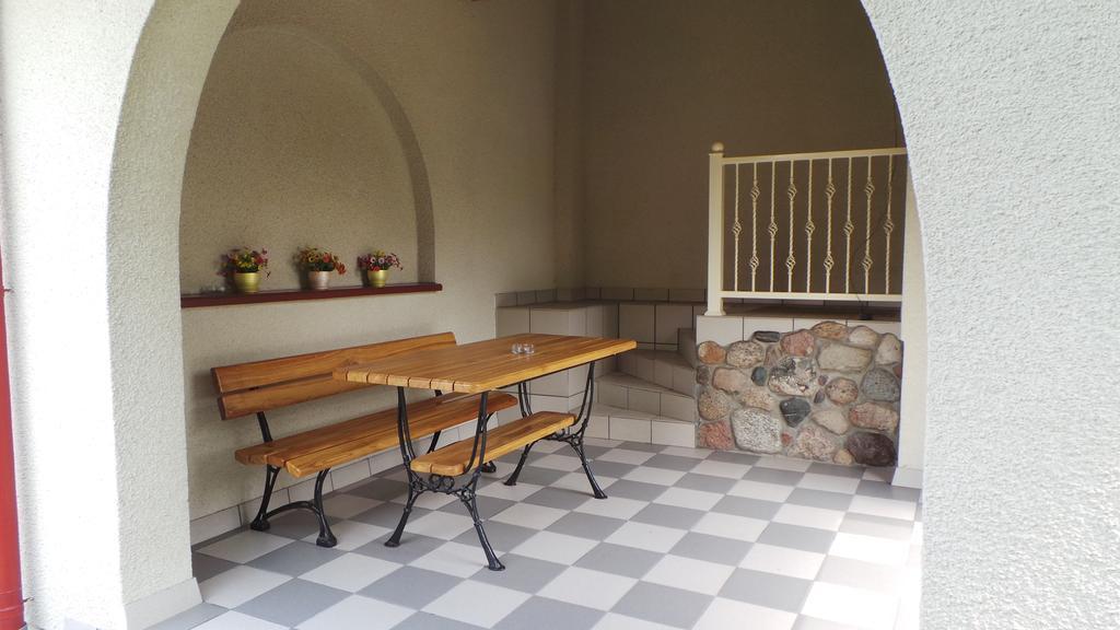 ברסט U Viktora Guest House מראה חיצוני תמונה