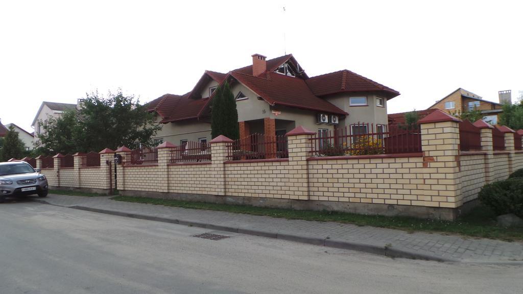 ברסט U Viktora Guest House מראה חיצוני תמונה
