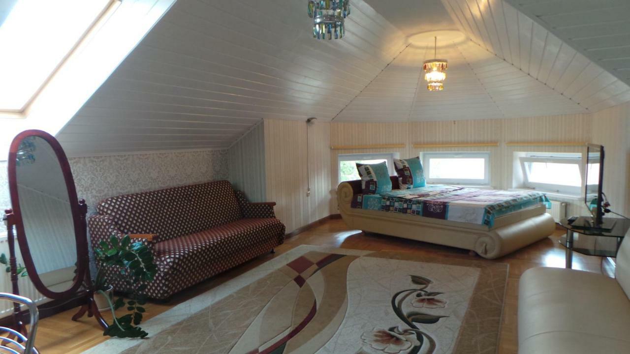 ברסט U Viktora Guest House מראה חיצוני תמונה
